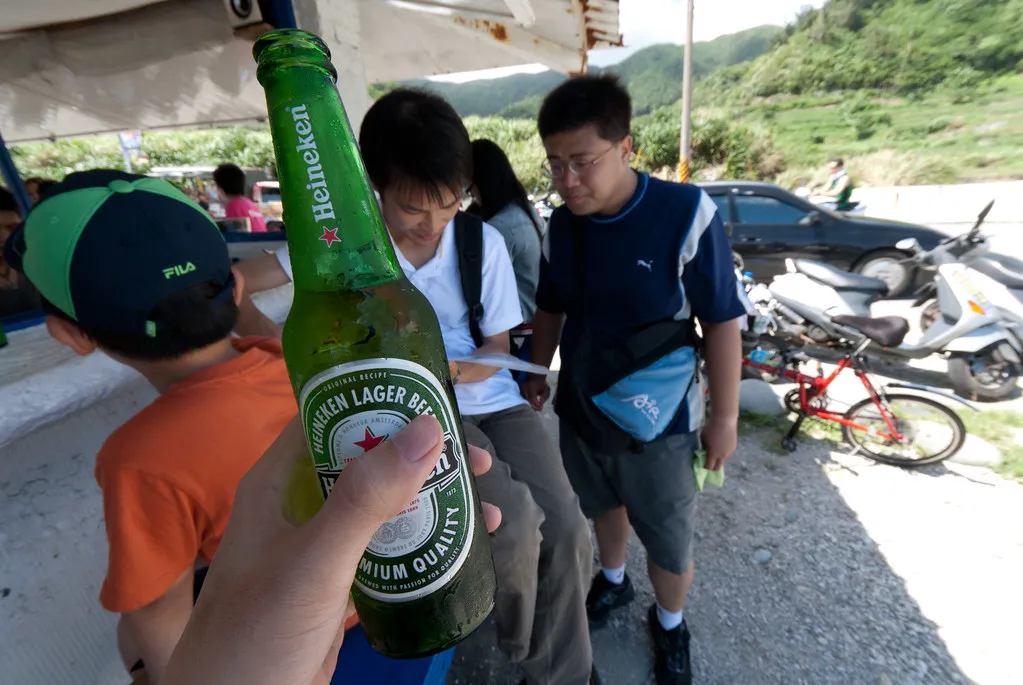 海尼根!