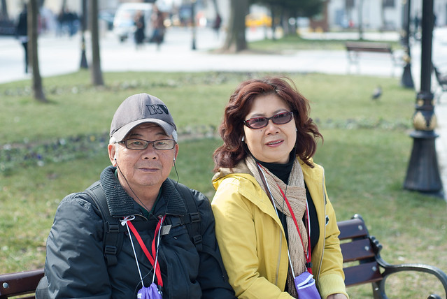 帥哥阿伯與美女阿姨